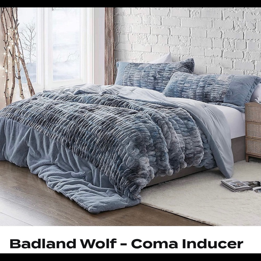 Oversized king size comforter w/2 shams